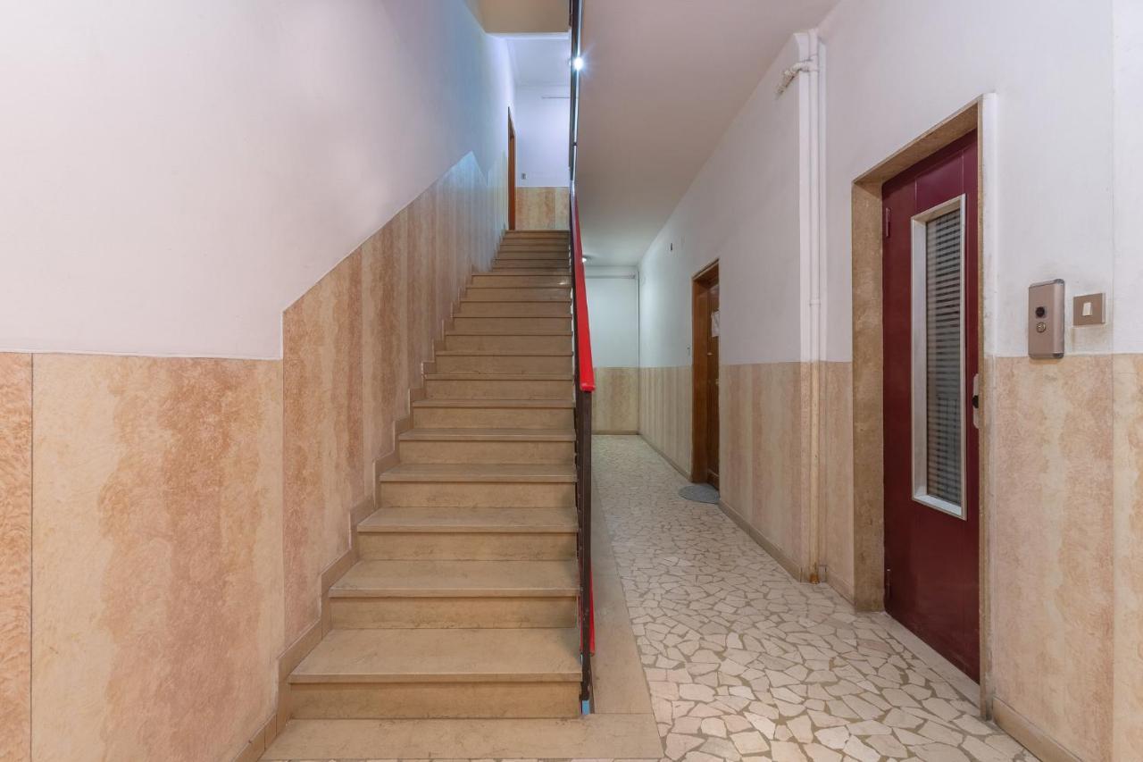 A 500 Mt Dalla Certosa Apartment Bologna Eksteriør bilde