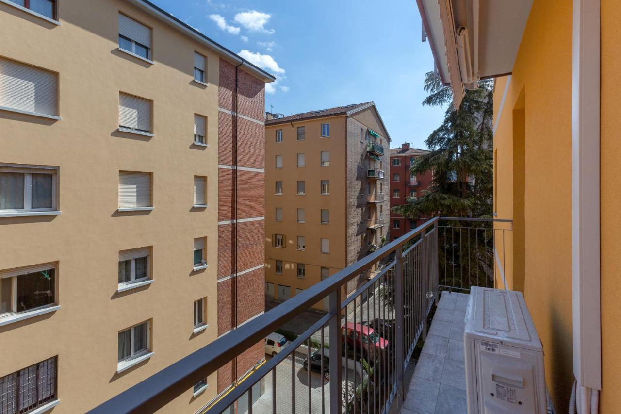 A 500 Mt Dalla Certosa Apartment Bologna Eksteriør bilde